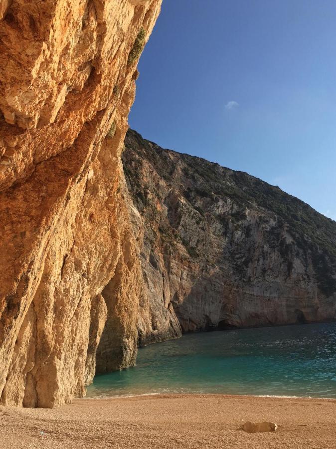 Kallimos Vasiliki  Bagian luar foto