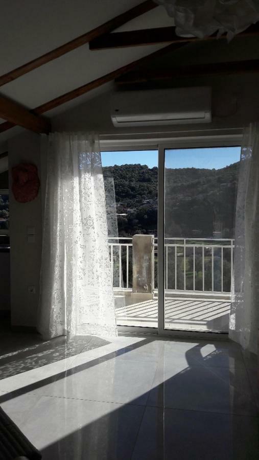 Kallimos Vasiliki  Bagian luar foto